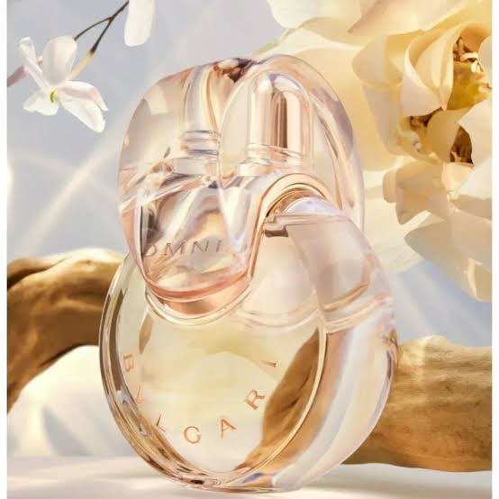 Perfume Omnia Crystalline
